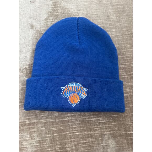 Unisex New York Knicks New Alternate Beanie with France flag 🇫🇷 unique look - Picture 6 of 6